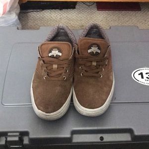 Vans Gilbert Crockett